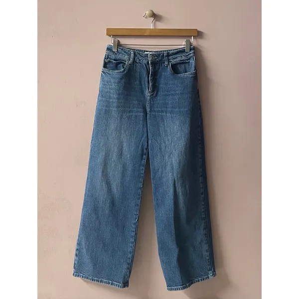 Zara Medium Wash Blue Straight Wide Leg Jeans Size 4 - Image 10