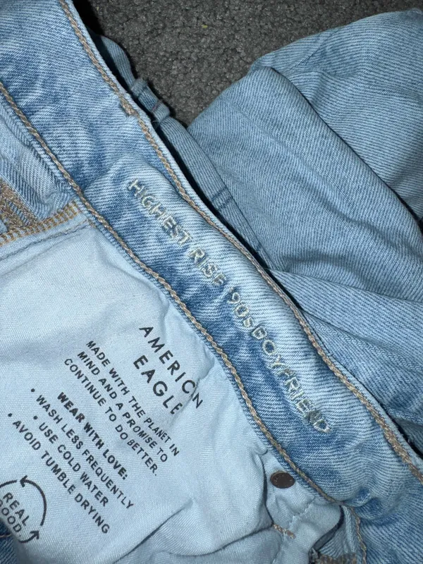 American Eagle Outfitters Jeans 90s Boyfriend - Image 2