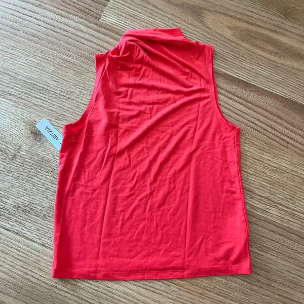 Aritzia red top - Image 4