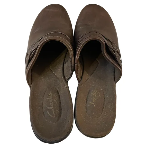 CLARKS Chocolate Dark Brown Leather Clog Mules Slides Shoes - Size 7 - Image 10