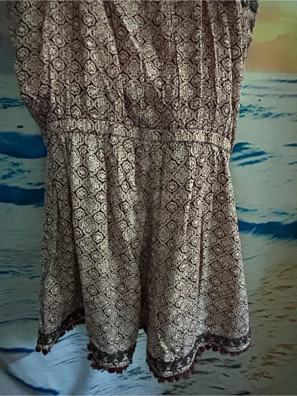 American Eagle Boho Lace-Up Tassel Romper in Cream & Burgundy SM NWOT - Image 11