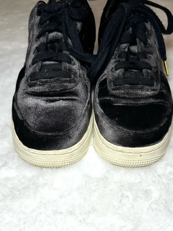 NIKE Air Force 1 AF1 Low Black Velvet Youth 4.5 Women’s 6 Lux Streetwear Sneaker - Image 6