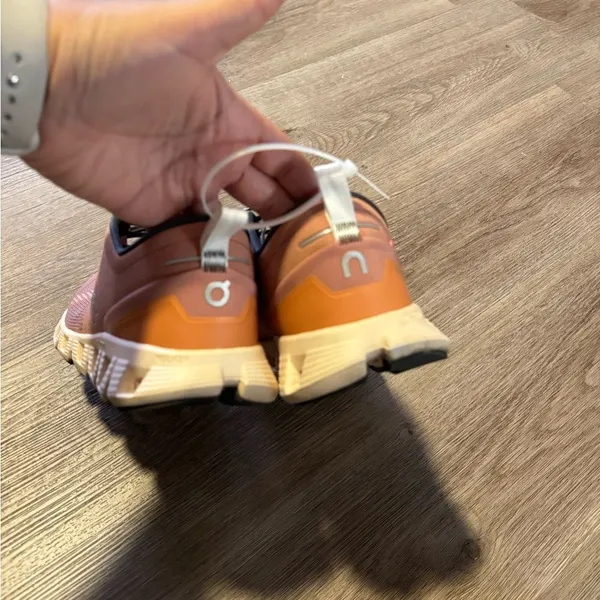 On Cloud X Shift 3 Running Shoes Size 8 - Image 3