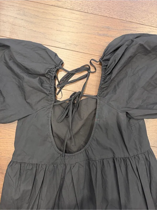 Moodie Black Puff Sleeve Midi Tiered Dress Size Large - C11-434 - Image 9