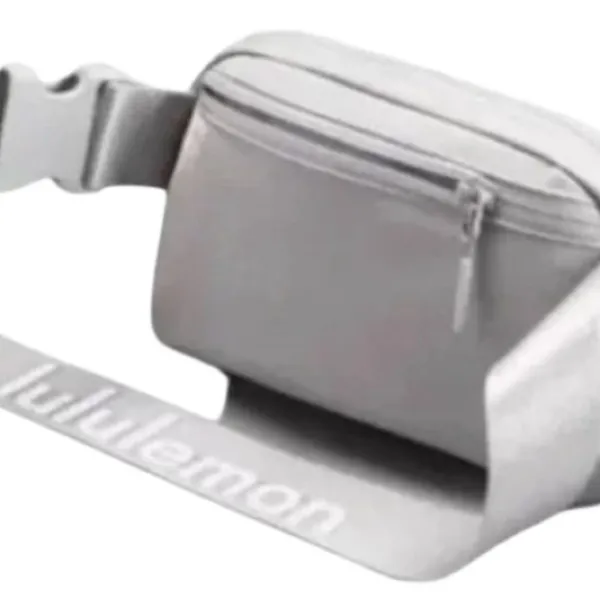Everywhere Belt Bag 1L Wordmark Silver Drop / White - Image 10