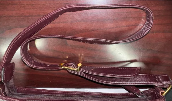 ETIENNE AIGNER Signature Classic Shoulder Bag Purse Genuine Leather Burgundy Vtg - Image 12