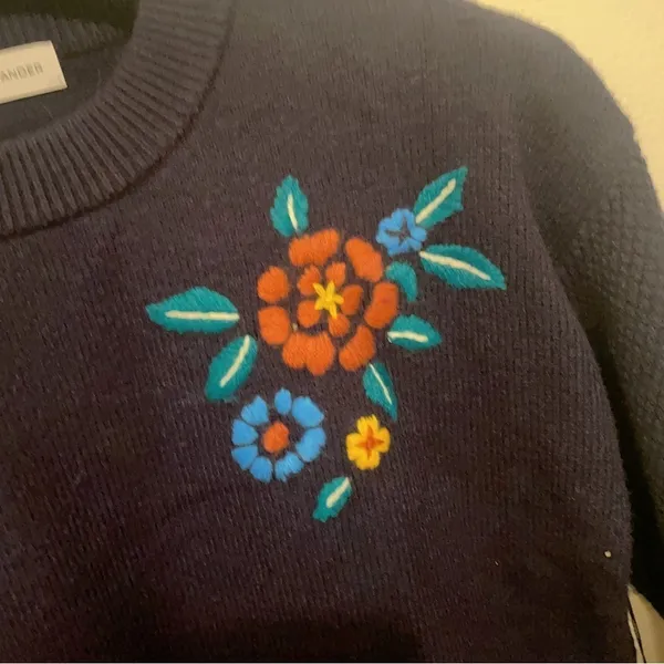Lost + Wander Sweet Bouquet Pullover Sweater Navy Floral Size Small NWT - Image 3