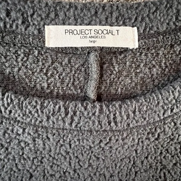 Project Social T Snow Worries Sherpa Fleece‎ Cropped Pullover Gray Large USA - Image 3