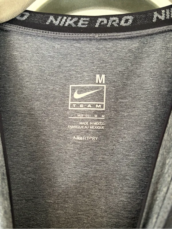Nike Pro short-sleeve V-neck athletic t-shirt in Charcoal Grey Size Medium - Image 2