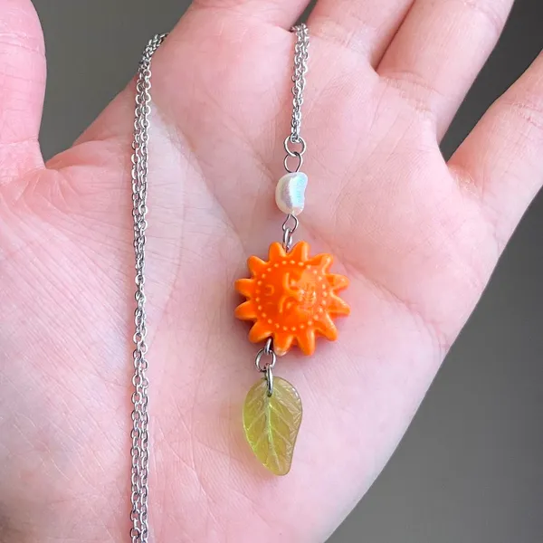 Handmade unique funky cute light blue ceramic sun & Czech glass leaf & freshwater pearl necklace☀️🌿 - Image 9