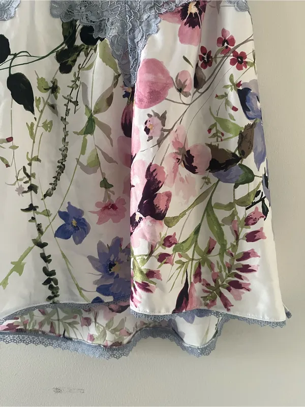 White Pink Floral Satin Lace Cami Top Small Romantic Cottagecore Sleepwear - Image 3