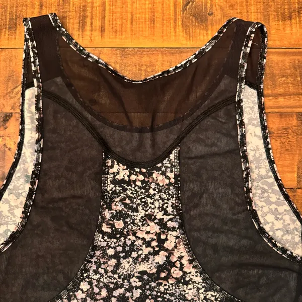LULU 🍋 Sculpt Tank‎ II - Image 6