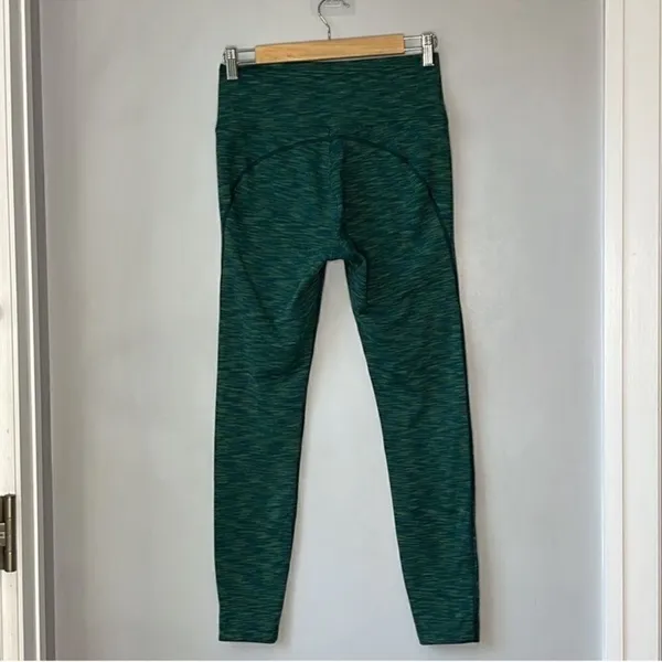 Outdoor Voices Green Leggings - Image 5