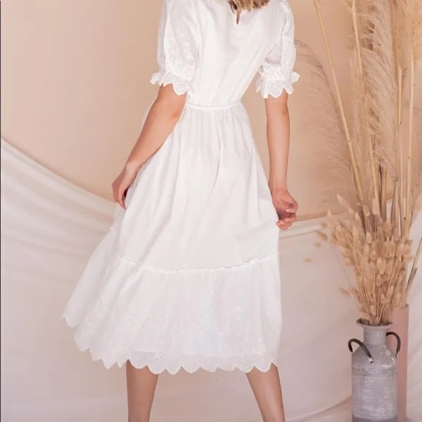 ✨ Whisper Eyelet Midi Dress✨ White Size L - Image 5