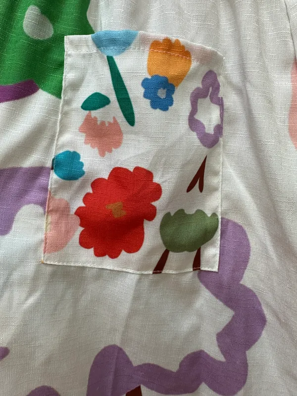 Wide Legged Site Pants Bold Floral Print Elastic Waist Medium - Image 4