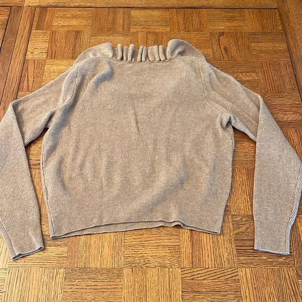 Madewell Ruffled Tan Sweater size large - Image 5