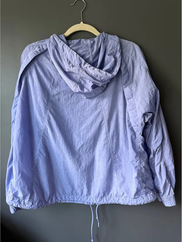 Athleta Lightweight Lavender Hooded Windbreaker Jacket, Size M - Image 2