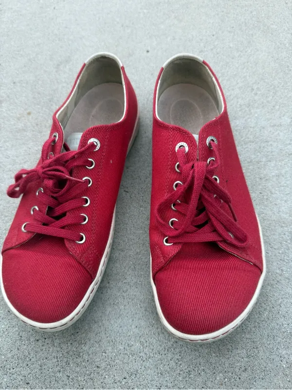 Birkenstock Arran Canvas Lace-Up Sneakers in Red & White Size US 7 - Image 4