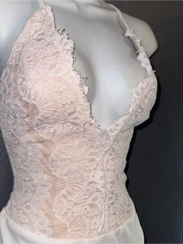 Windsor Cream White Lace V-Neck Bodysuit Top Womens Medium - Image 4