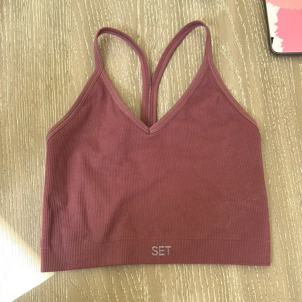 SET ACTIVE Sculptflex Ribbed V Bra in Canyon - Image 3