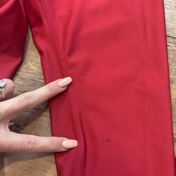 Alo Yoga High Waist Airlift Leggings Red Small 28" Inseam Activewear Yoga FLAWED - Image 6