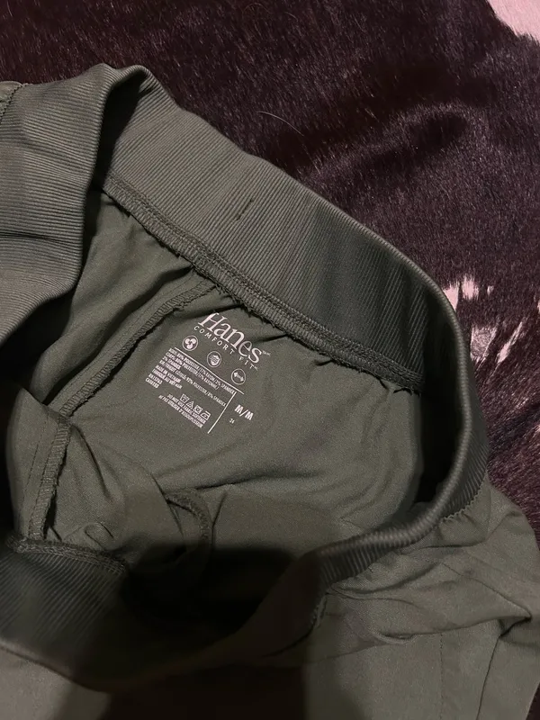 Hanes scrub pants - Image 2
