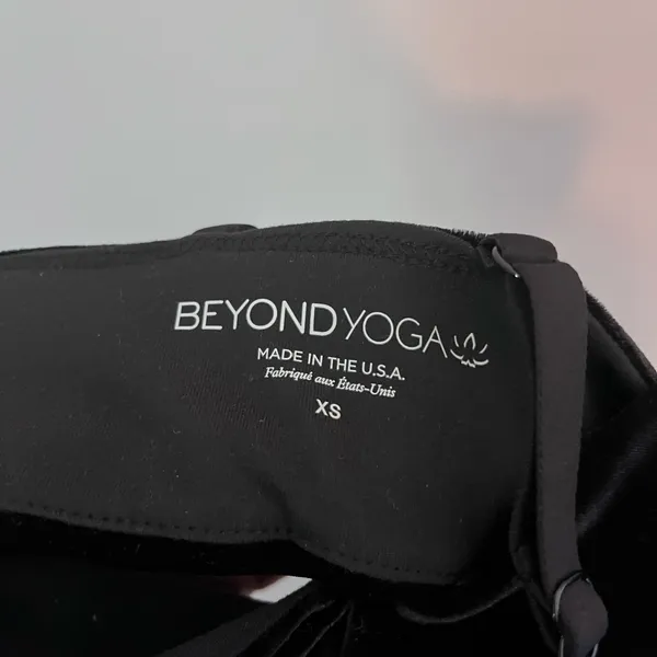 Beyond Yoga NEW Velvet VIP Long Line Adjustable Strap Sports Bra Black XS - Image 5