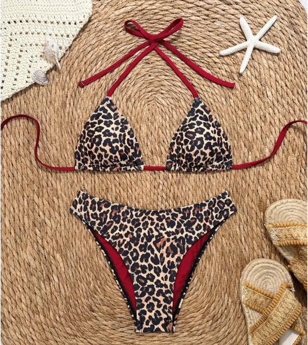 Bikini  - Image 3