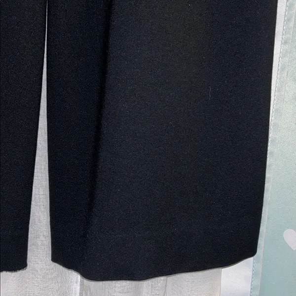 On 34th Size M Black Wide - Image 7