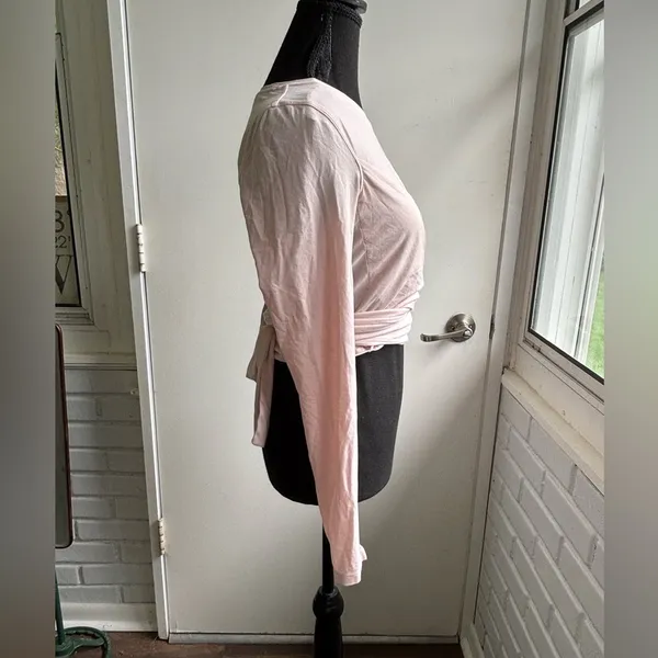 Lululemon Gather and Grow Wrap Top 6‎ athleisure workout yoga outdoor layered - Image 4