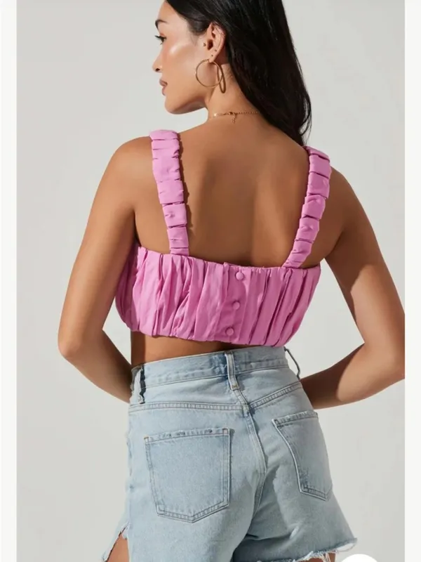Astr Vibrant Pink Top new with tags size medium - Image 3