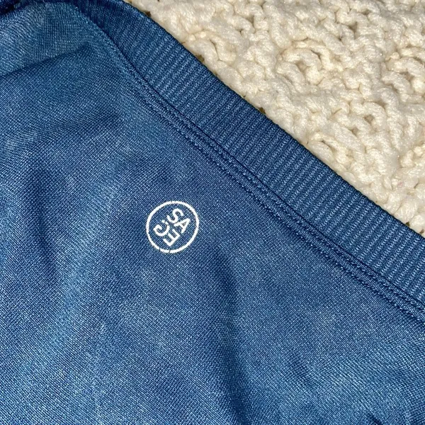 Sage collection athletic top size large - Image 6