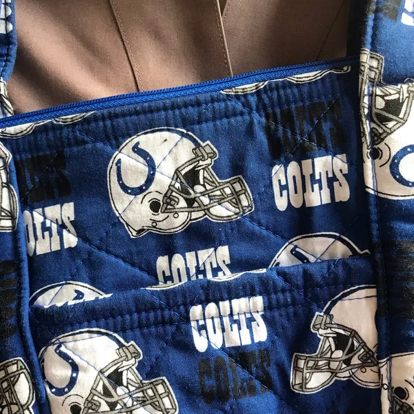 Indianapolis Colts Zipped Fabric Blue White Purse Bag with Interior Pockets - Image 7
