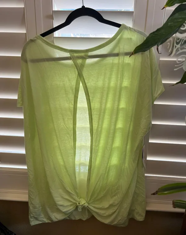 Old Navy Active Top - Image 5