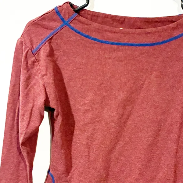 Free People Red Blue Stitched Cropped Crewneck Long Sleeve Top Size XS - Image 2