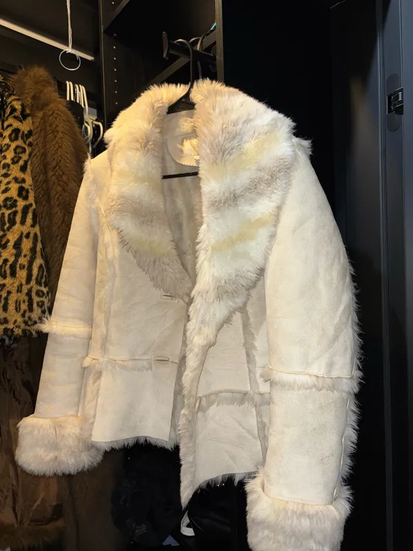 Fur lined jacket White Size M - Image 3