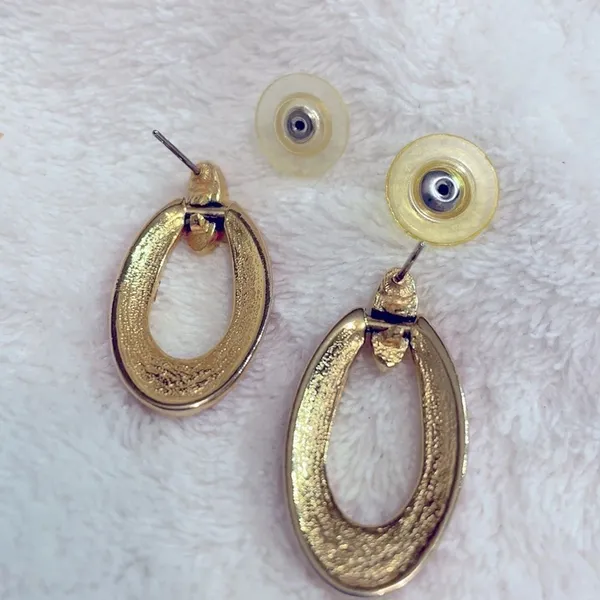 Y2K Vintage Red Enamel Oval Hoop Dangle Earrings - Image 8