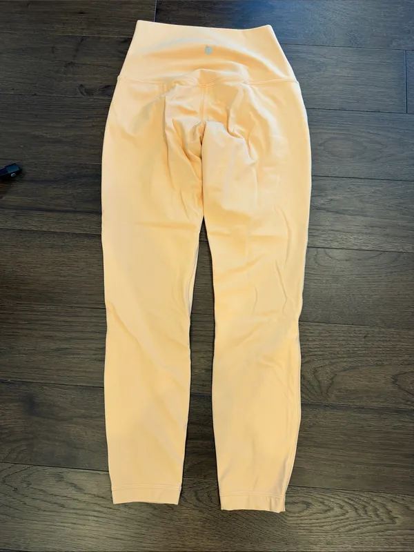 Lululemon Athletica Align™ High-Rise Pant 25" in Peach Orange Size 6 - C53-049 - Image 5