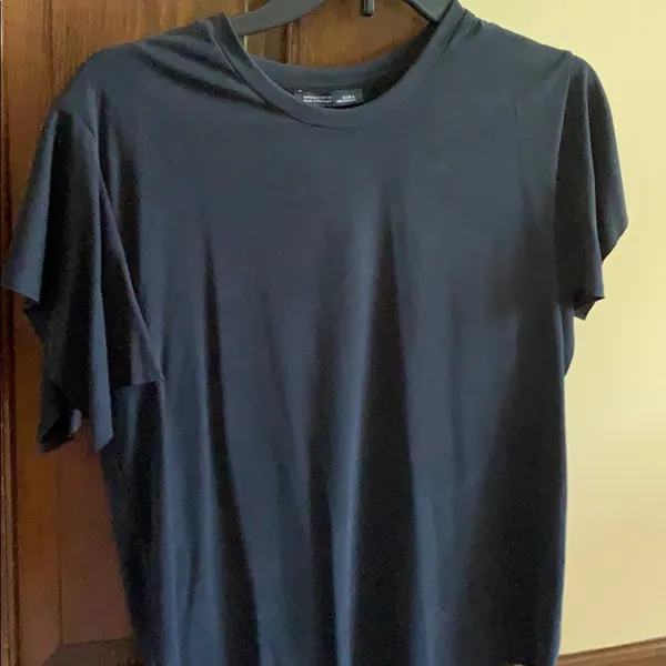 Zara black tee - Image 2