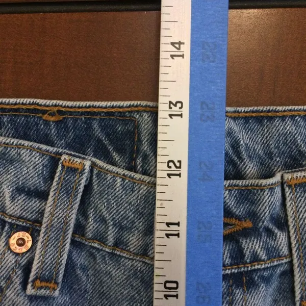 Vintage Levi’s 550 relaxed fit tapered leg size 7 1997 - Image 4
