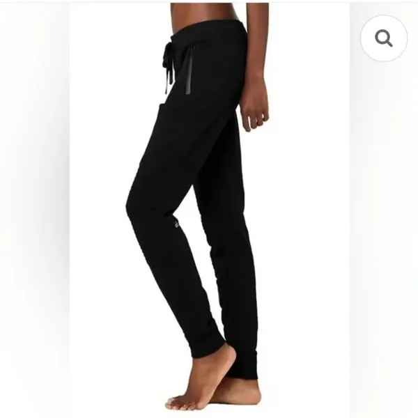 Alo Yoga Women’s Urban Moto Sweatpant, M, Black - Image 3