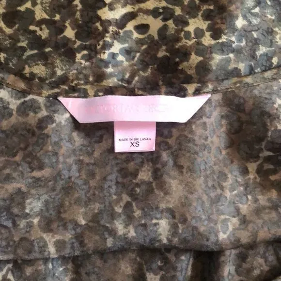 5/$30 🎈 Victorias Secret women’s xs cheetah pajama‎ top - Image 3