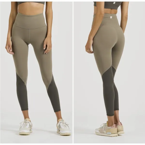 Vuori Colorblock Studio Leggings Size‎ XS - Image 2