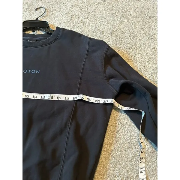 Peloton Logo Women's Crewneck Sweatshirt Size Small S Black Cycling Gym Workout‎ - Image 3