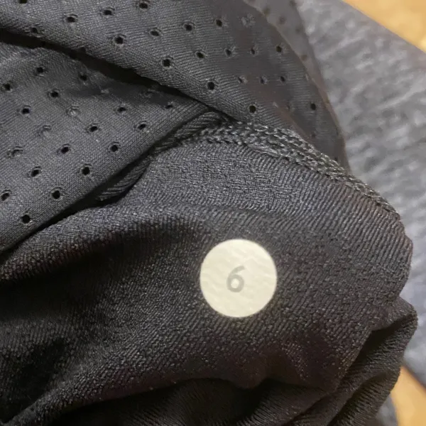 Lululemon Athletica Reversible Find Your Bliss Jacket Size 6 - Image 7