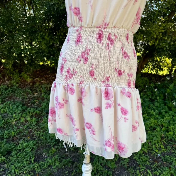 Cider Women’s Floral Halter Shirred Mini Dress‎ Peach Size M Party Cocktail - Image 4