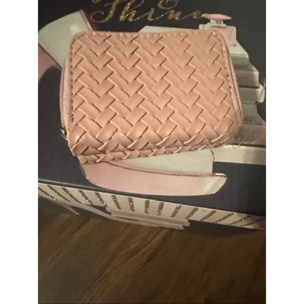 Handmade Women's Pink Wallet - Image 4