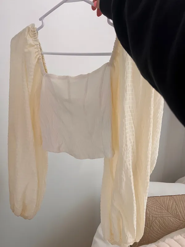 Urban Outfitters Balloon Sleeve Top - Image 3
