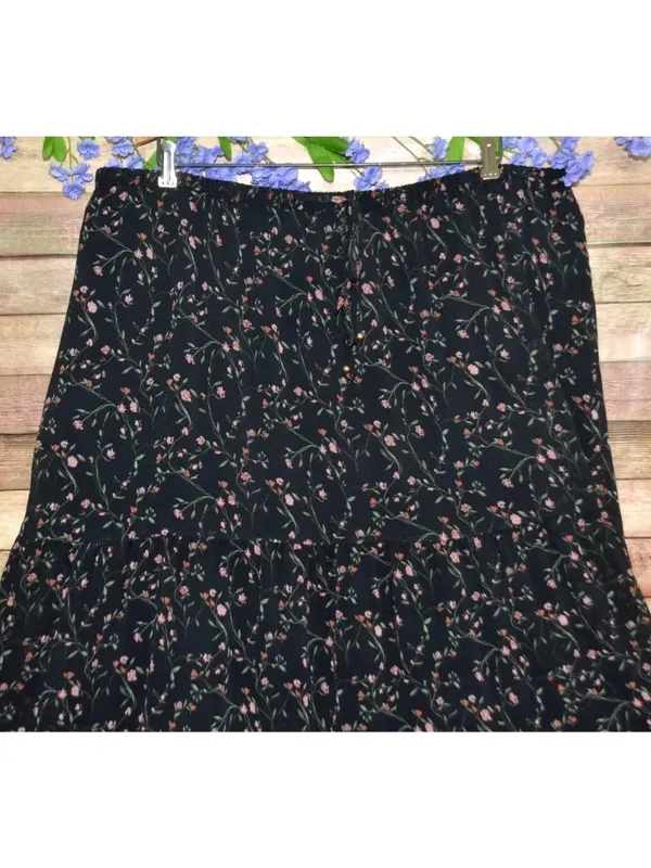 Boho Ava & Viv Chiffon Maxi Skirt 1X Plus Black Micro Ditsy Floral Tiered MINT - Image 2