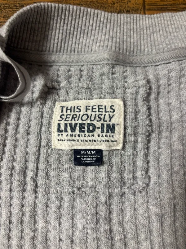 American Eagle Sweatshirt Oversized - Image 2